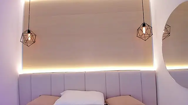 valerysantos  online show from 02-18-26, 12:12