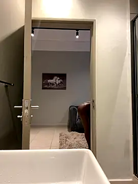 mmbaliii online show from 10-29-25, 03:03