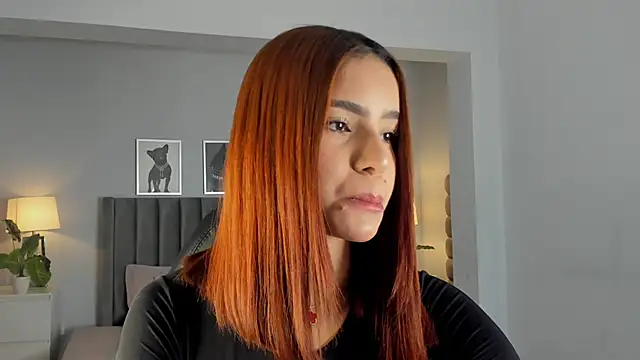 Madie  collins online show from 11-20-25, 11:32