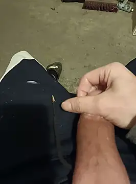 casper0303 online show from 01-04-25, 12:05