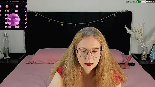 CatmintLush online show from 07-24-26, 11:36