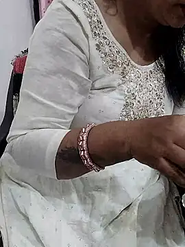 Urmila bhabhii online show from 02-05-26, 03:33