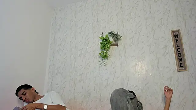 Snapshot of jony_honey chatting on 06-18-26, 11:36 jony honey online show from 06-18-26, 11:36