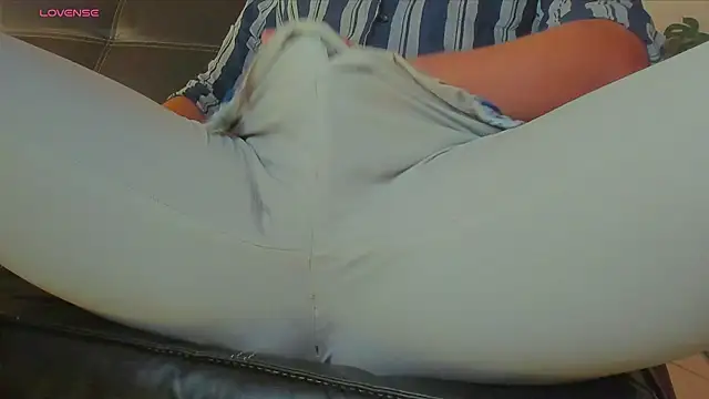 MrLonely02 online show from 01-04-25, 05:16