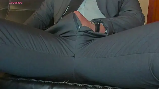 MrLonely02 online show from 01-09-25, 11:13