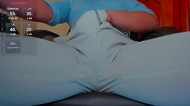 MrLonely02 online show from 02-20-25, 01:08