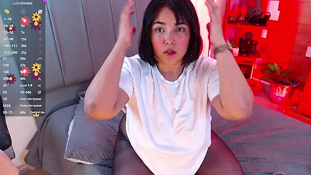 VictoriaMontero30000 online show from 03-03-26, 01:34