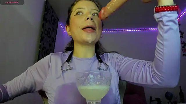 Susana garcia  online show from 03-23-25, 02:04