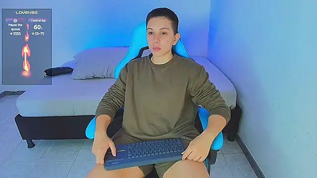 aron wi online show from 01-12-25, 08:03