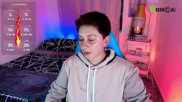 aron wi online show from 09-21-25, 01:40