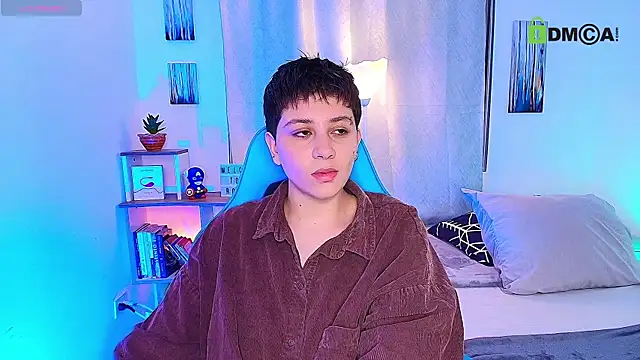 aron wi online show from 10-11-25, 03:39