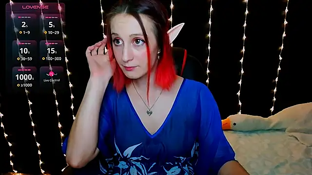 Snapshot of AgathaNoxe chatting on 01-07-25, 11:03 AgathaNoxe online show from 01-07-25, 11:03