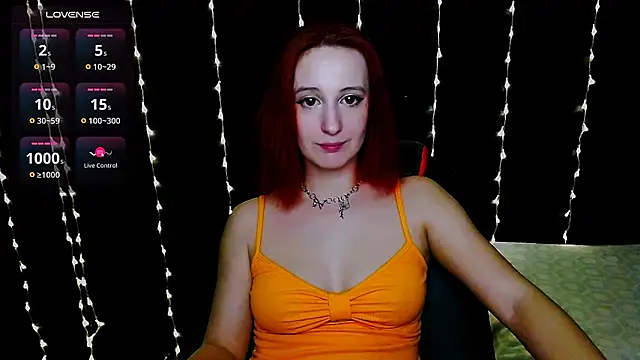 Snapshot of AgathaNoxe chatting on 01-28-25, 11:28 AgathaNoxe online show from 01-28-25, 11:28