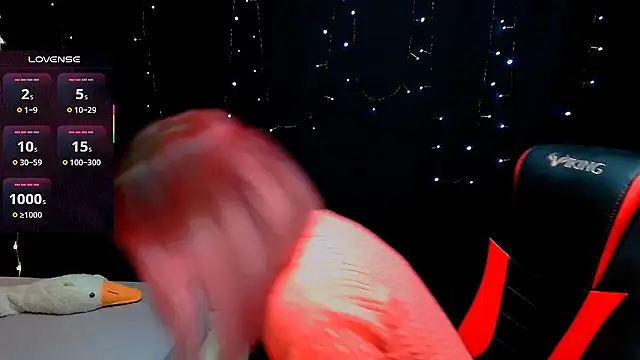 Snapshot of AgathaNoxe chatting on 02-13-25, 10:00 AgathaNoxe online show from 02-13-25, 10:00