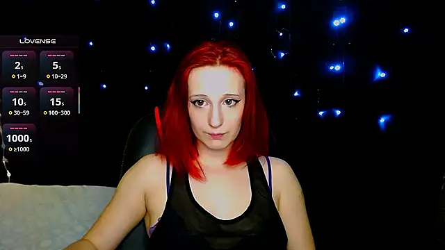 Snapshot of AgathaNoxe chatting on 02-27-25, 12:43 AgathaNoxe online show from 02-27-25, 12:43