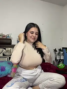 Snapshot of emiliaharper408 chatting on 01-24-25, 02:28 emiliaharper408 online show from 01-24-25, 02:28