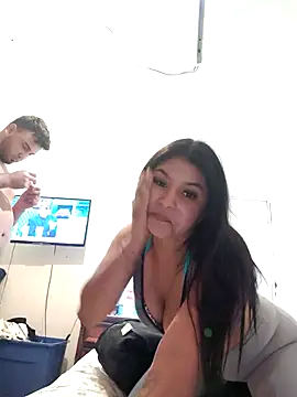 Snapshot of SINUECASTILLO chatting on 12-11-24, 09:52 SINUECASTILLO online show from 12-11-24, 09:52