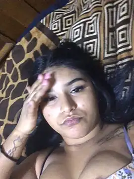 Snapshot of SINUECASTILLO chatting on 03-06-25, 10:20 SINUECASTILLO online show from 03-06-25, 10:20