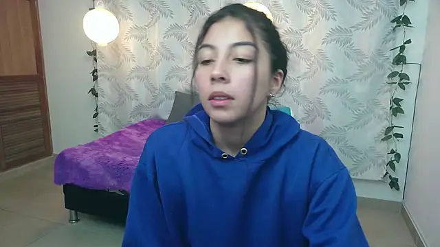 Mya paris online show from 01-27-25, 12:33