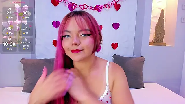 EmilyRouss  online show from 02-19-25, 07:16