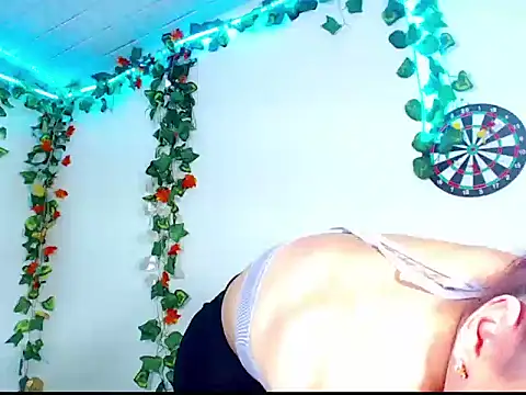 deboraath online show from 06-10-26, 05:28