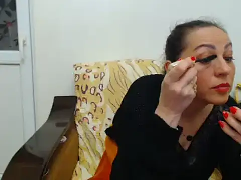 Snapshot of MissElla chatting on 02-11-25, 07:59 MissElla online show from 02-11-25, 07:59