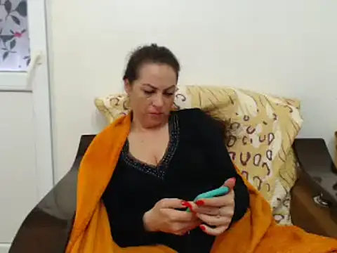 Snapshot of MissElla chatting on 03-20-25, 04:40 MissElla online show from 03-20-25, 04:40