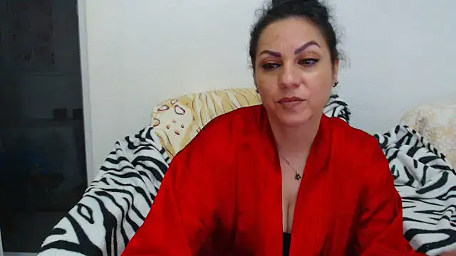 Snapshot of MissElla chatting on 05-23-26, 11:20 MissElla online show from 05-23-26, 11:20