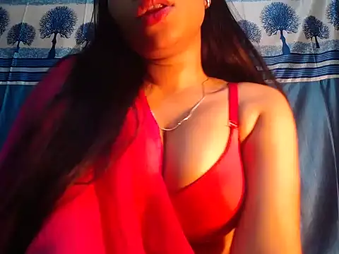 Snapshot of Kaju_sharma01 chatting on 12-23-24, 03:50 Kaju sharma01 online show from 12-23-24, 03:50