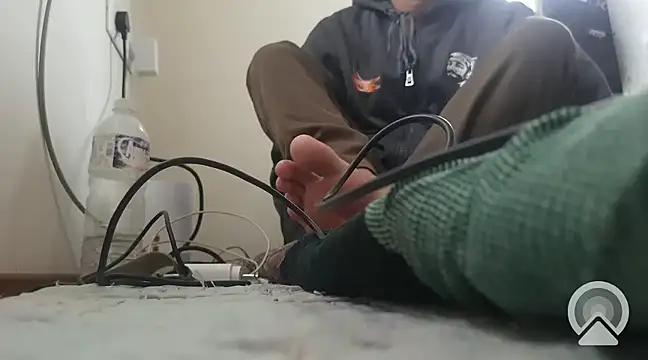 Jonrobinso online show from 12-21-24, 07:03