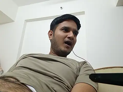 Jonrobinso online show from 03-11-26, 04:02