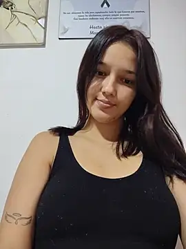 Snapshot of _Denis_sweet chatting on 05-28-26, 02:53 Denis sweet online show from 05-28-26, 02:53