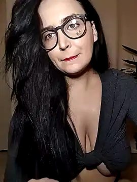 Snapshot of Selena_Selly7 chatting on 02-02-25, 09:23 Selena Selly7 online show from 02-02-25, 09:23