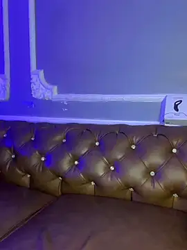 AaronCruz  online show from 03-07-25, 02:04