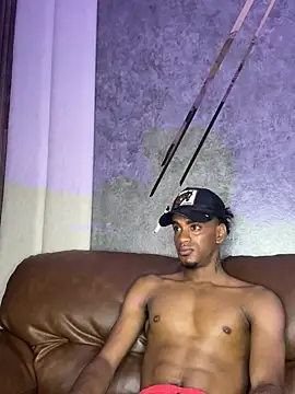 AaronCruz  online show from 03-14-25, 08:28