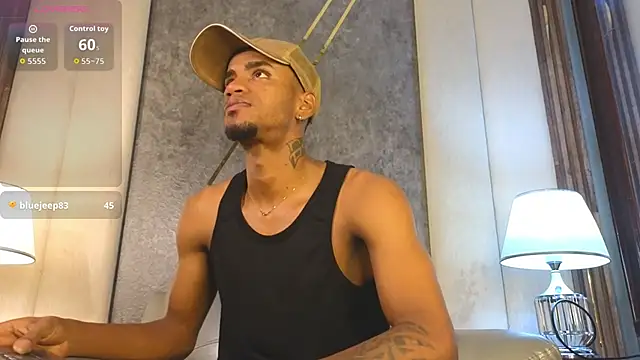 AaronCruz  online show from 09-18-25, 01:57