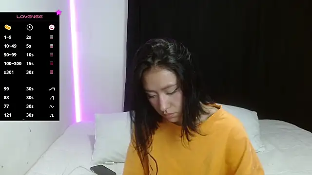 Snapshot of Anne_Nicholson chatting on 12-12-24, 04:48 Anne Nicholson online show from 12-12-24, 04:48