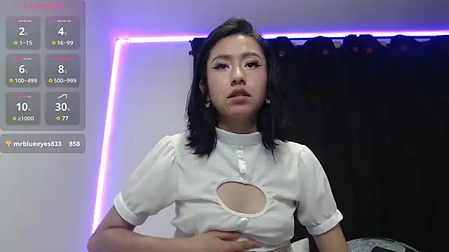 Snapshot of Anne_Nicholson chatting on 01-12-25, 03:07 Anne Nicholson online show from 01-12-25, 03:07