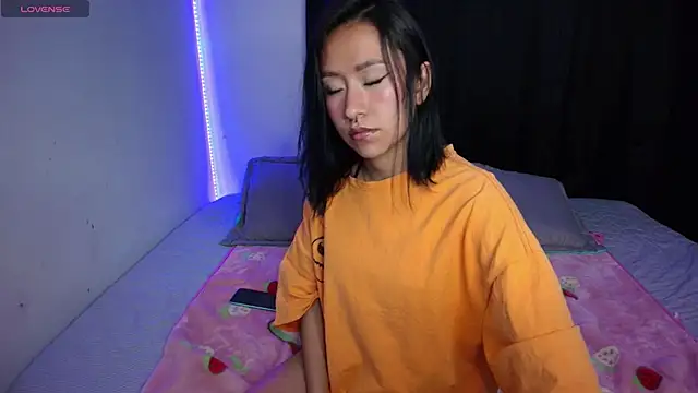 Snapshot of Anne_Nicholson chatting on 01-18-25, 11:44 Anne Nicholson online show from 01-18-25, 11:44