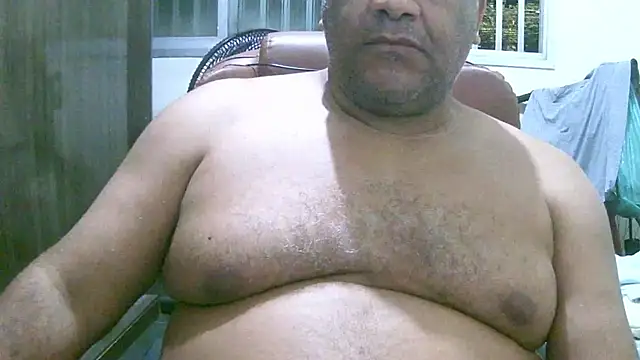 Snapshot of ulmo_br chatting on 09-10-25, 12:10 ulmo br online show from 09-10-25, 12:10