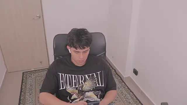 Tony Hoffa online show from 09-16-25, 05:36