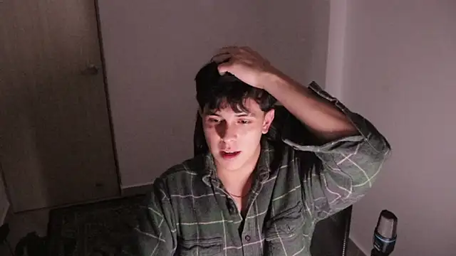 Snapshot of Tony_Hoffa chatting on 02-23-26, 03:04 Tony Hoffa online show from 02-23-26, 03:04