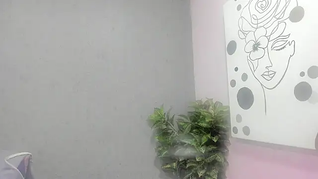 Tiffany mendez online show from 01-07-26, 12:07