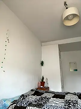 Snapshot of sammymoon chatting on 10-29-25, 09:44 sammymoon online show from 10-29-25, 09:44