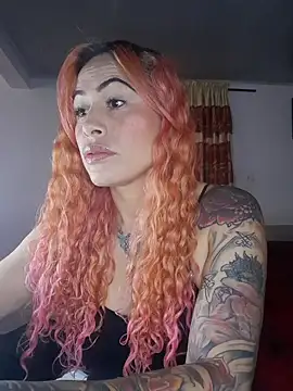 Snapshot of Sexy-Favgirl chatting on 01-08-25, 01:31 Sexy-Favgirl online show from 01-08-25, 01:31