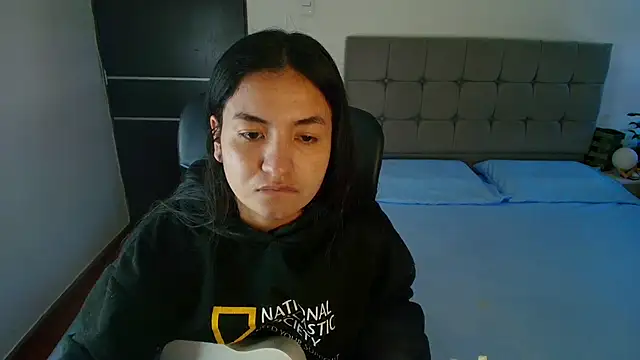 ChloeSanchezx online show from 09-11-25, 02:50