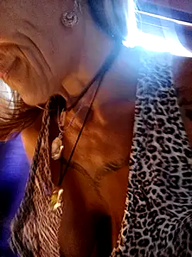 Snapshot of sabinytahot chatting on 02-19-25, 05:38 sabinytahot online show from 02-19-25, 05:38