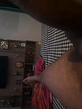 Snapshot of hornyyyy_guyyyy chatting on 03-14-25, 11:32 hornyyyy guyyyy online show from 03-14-25, 11:32