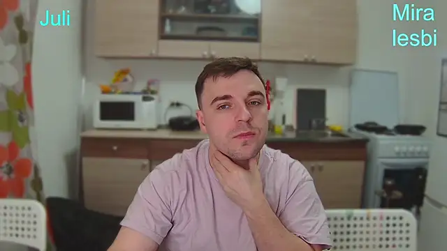 Snapshot of fcjuicy_pussy chatting on 12-17-24, 03:39 fcjuicy pussy online show from 12-17-24, 03:39