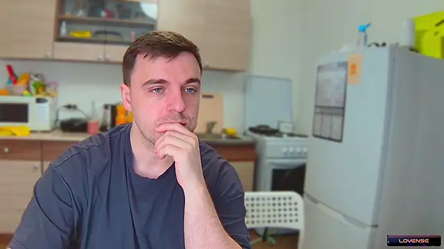 Snapshot of fcjuicy_pussy chatting on 12-29-24, 02:31 fcjuicy pussy online show from 12-29-24, 02:31